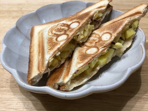 さつまいものホットサンド